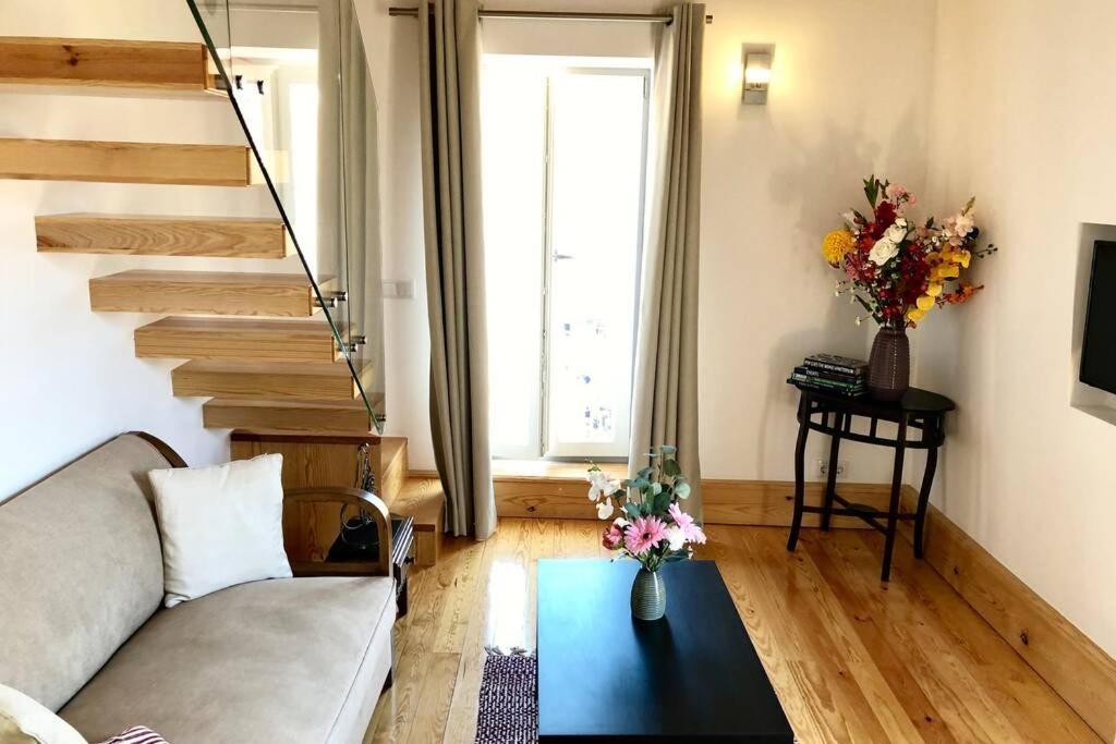 32 Top - Center Of Lisbon Duplex Apartment, Barrio Alto Buitenkant foto