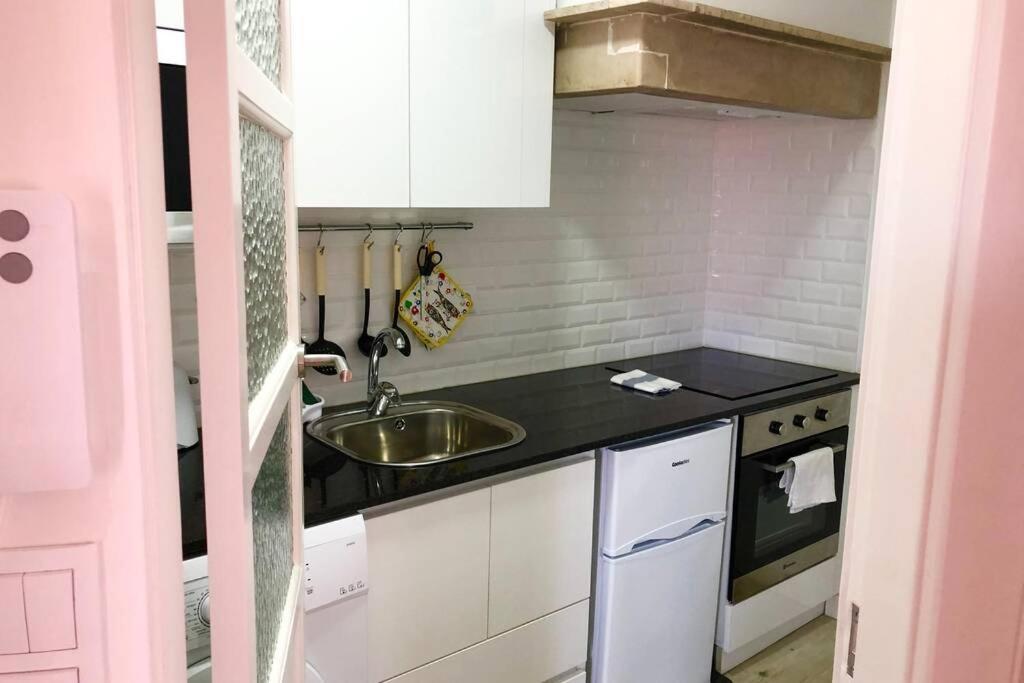 32 Top - Center Of Lisbon Duplex Apartment, Barrio Alto Buitenkant foto