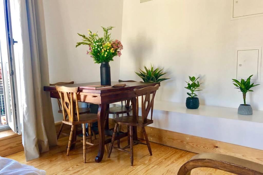 32 Top - Center Of Lisbon Duplex Apartment, Barrio Alto Buitenkant foto